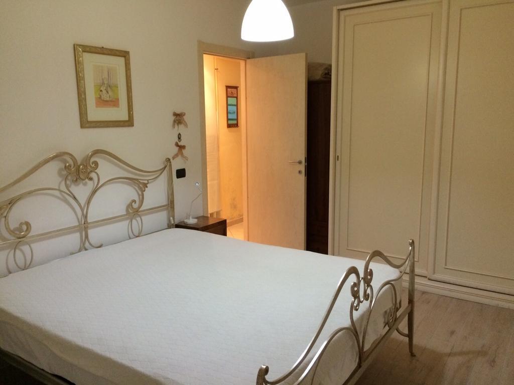 Apartment Largo Del Teatro 포르토 산 조르조 객실 사진